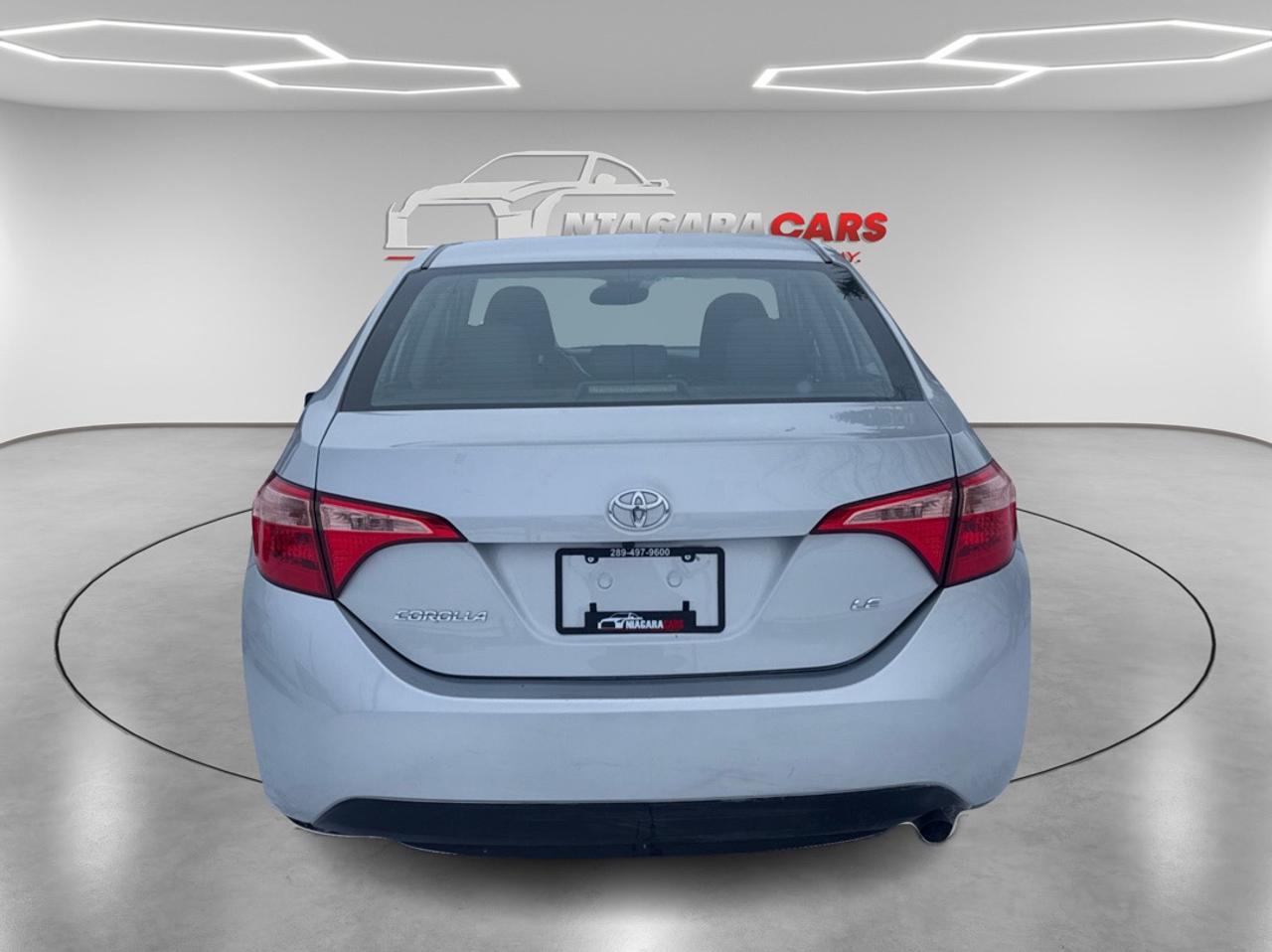 2019 Toyota Corolla LE Photo