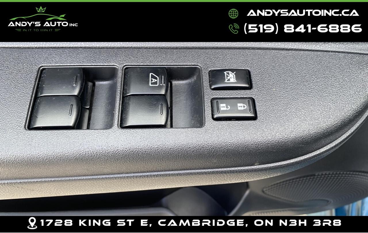 2015 Nissan Micra SR ! NO ACCIDENTS ! AUTO ! BACK UP CAM Photo