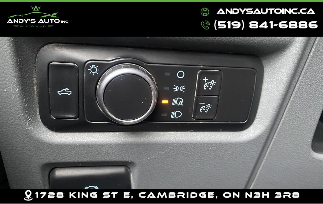 2021 Ford F-150 XLT ! CREW CAB ! 4X4 Photo