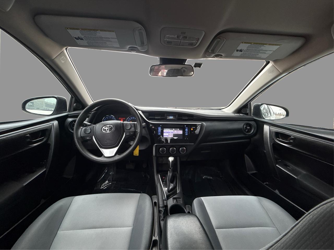 2017 Toyota Corolla LE Photo