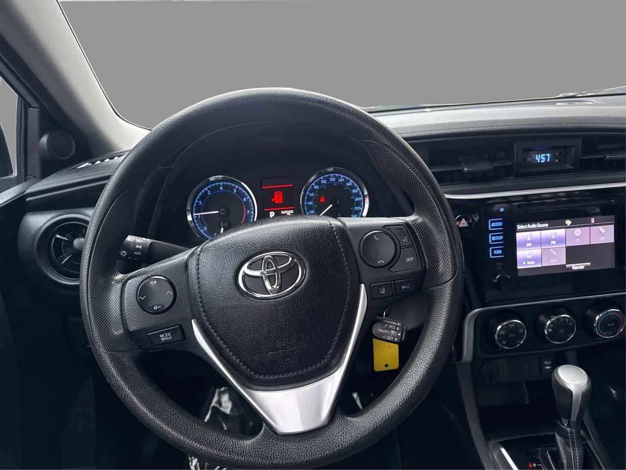 2017 Toyota Corolla LE Photo