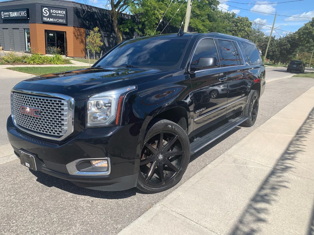 2016 GMC Yukon **DENALI** "REMOTE START" Photo