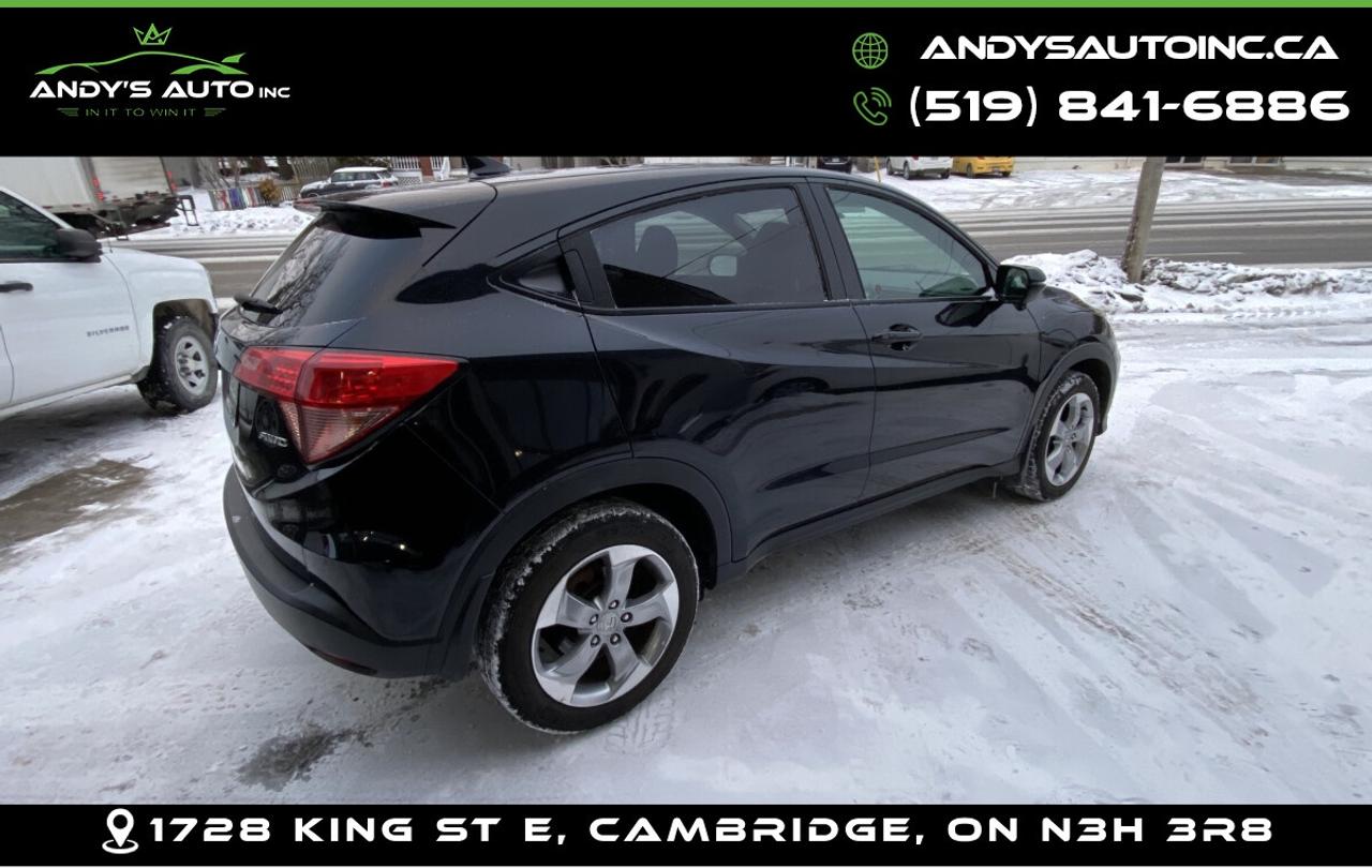 2017 Honda HR-V EX ! ONE OWNER ! AWD ! SUNROOF Photo