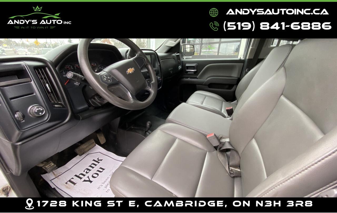 2018 Chevrolet Silverado 1500 LS ! CREW CAB ! 5.3L ! 4X4 ! BACK UP CAM Photo