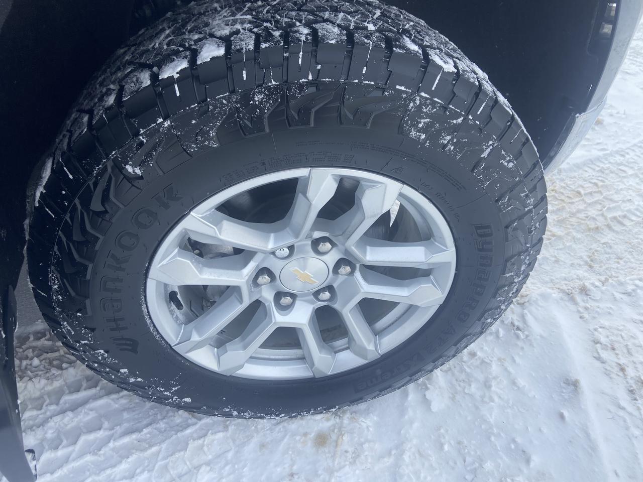 2023 Chevrolet Silverado 1500 LT Photo