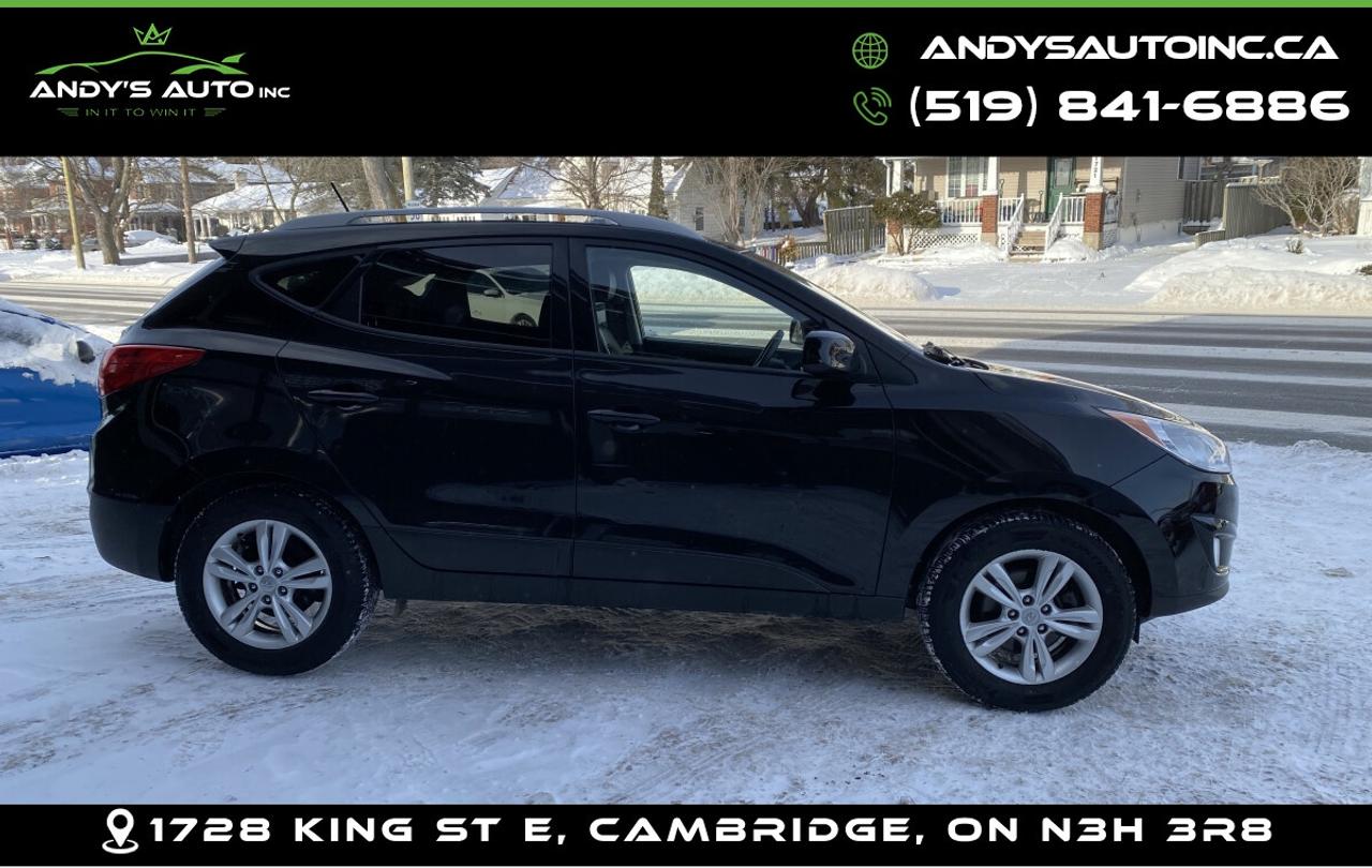 2013 Hyundai Tucson GLS ! ONE OWNER ! AWD ! HEATED SEATS ! LOW KMS Photo3