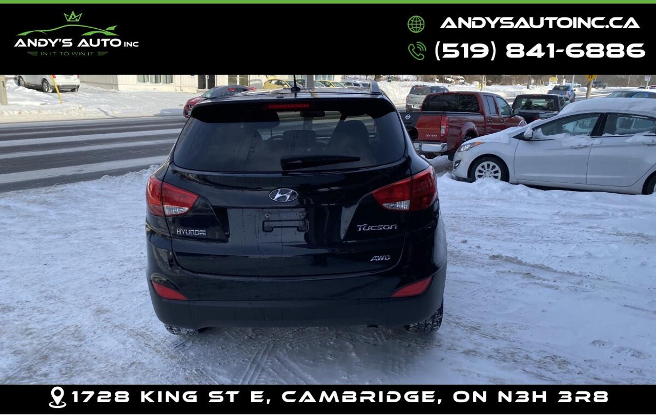 2013 Hyundai Tucson GLS ! ONE OWNER ! AWD ! HEATED SEATS ! LOW  Photo