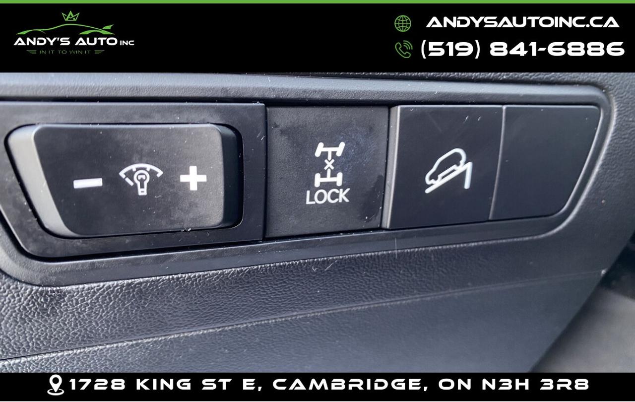 2013 Hyundai Tucson GLS ! ONE OWNER ! AWD ! HEATED SEATS ! LOW KMS Photo