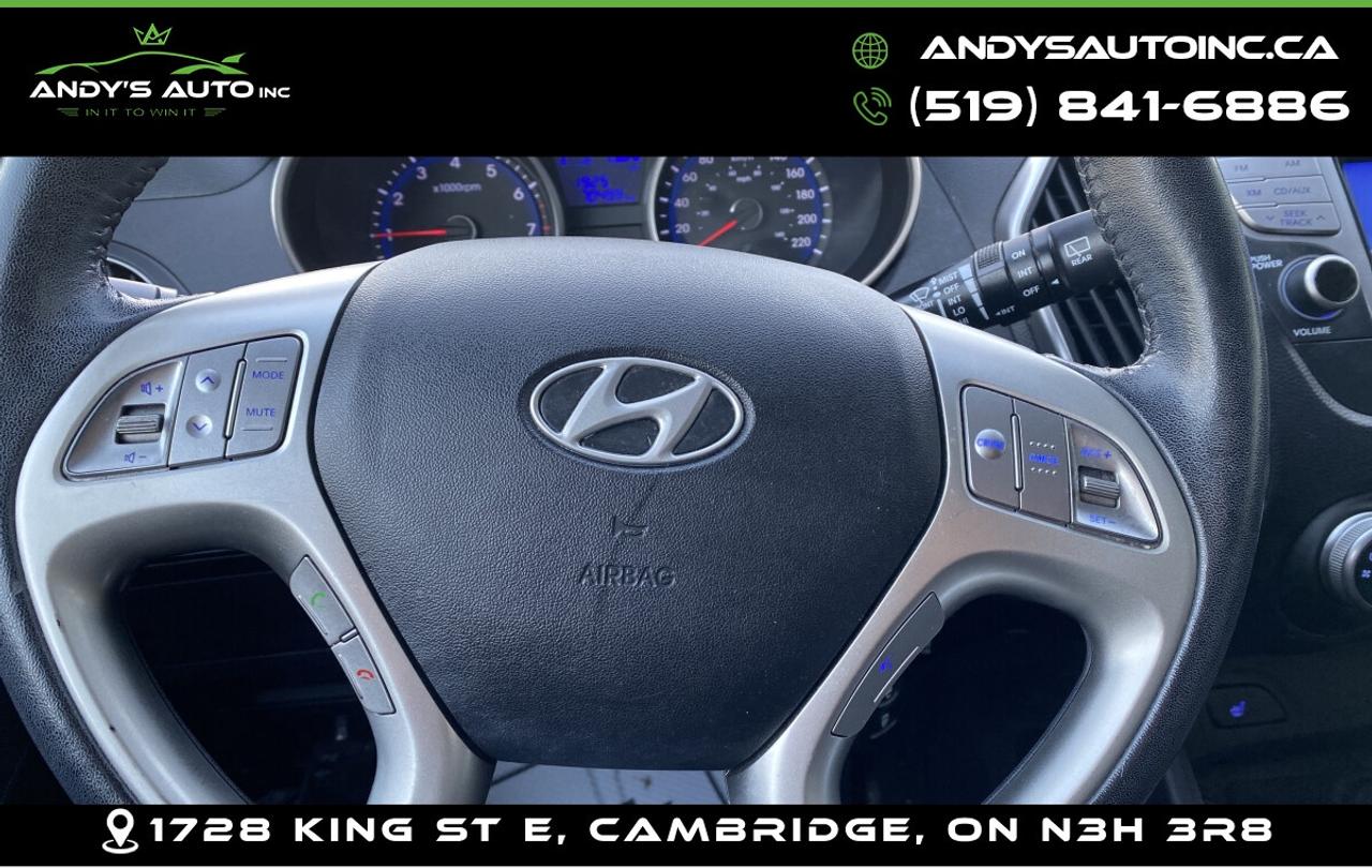 2013 Hyundai Tucson GLS ! ONE OWNER ! AWD ! HEATED SEATS ! LOW KMS Photo