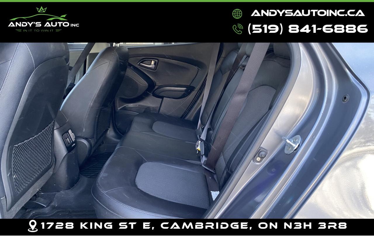 2015 Hyundai Tucson GLS ! ONE OWNER ! NO ACCIDENTS ! SUNROOF Photo