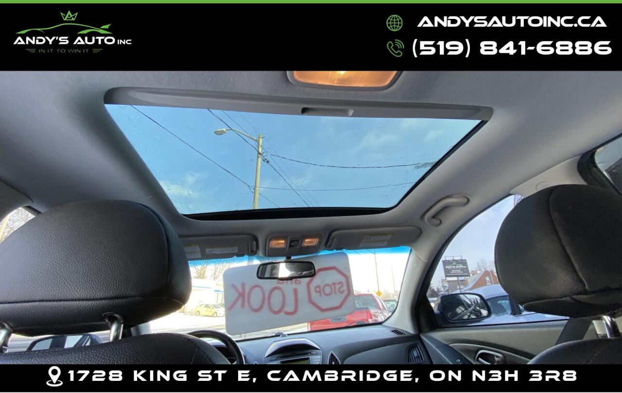 2015 Hyundai Tucson GLS ! ONE OWNER ! NO ACCIDENTS ! SUNROOF Photo