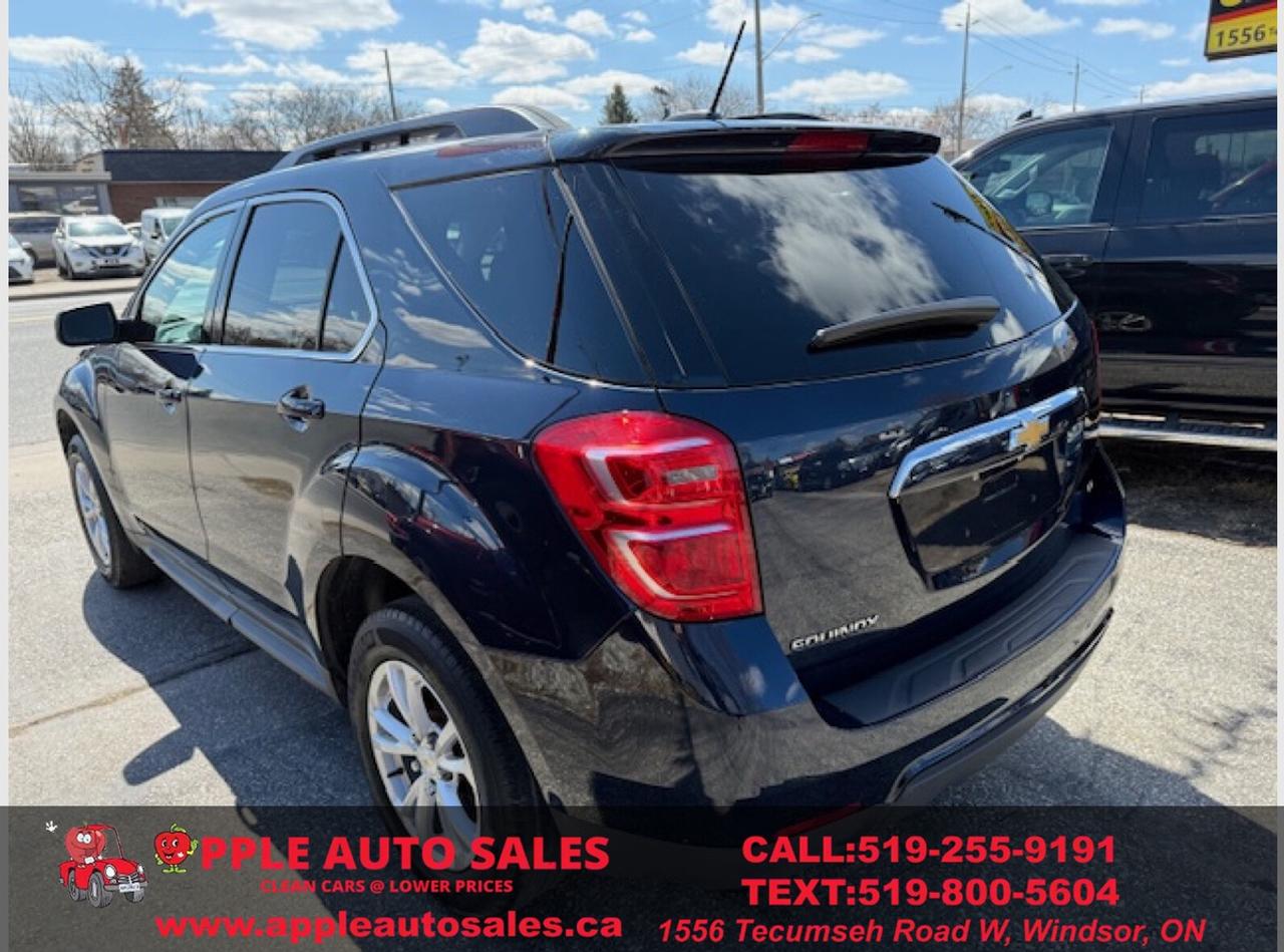 2017 Chevrolet Equinox LT Photo