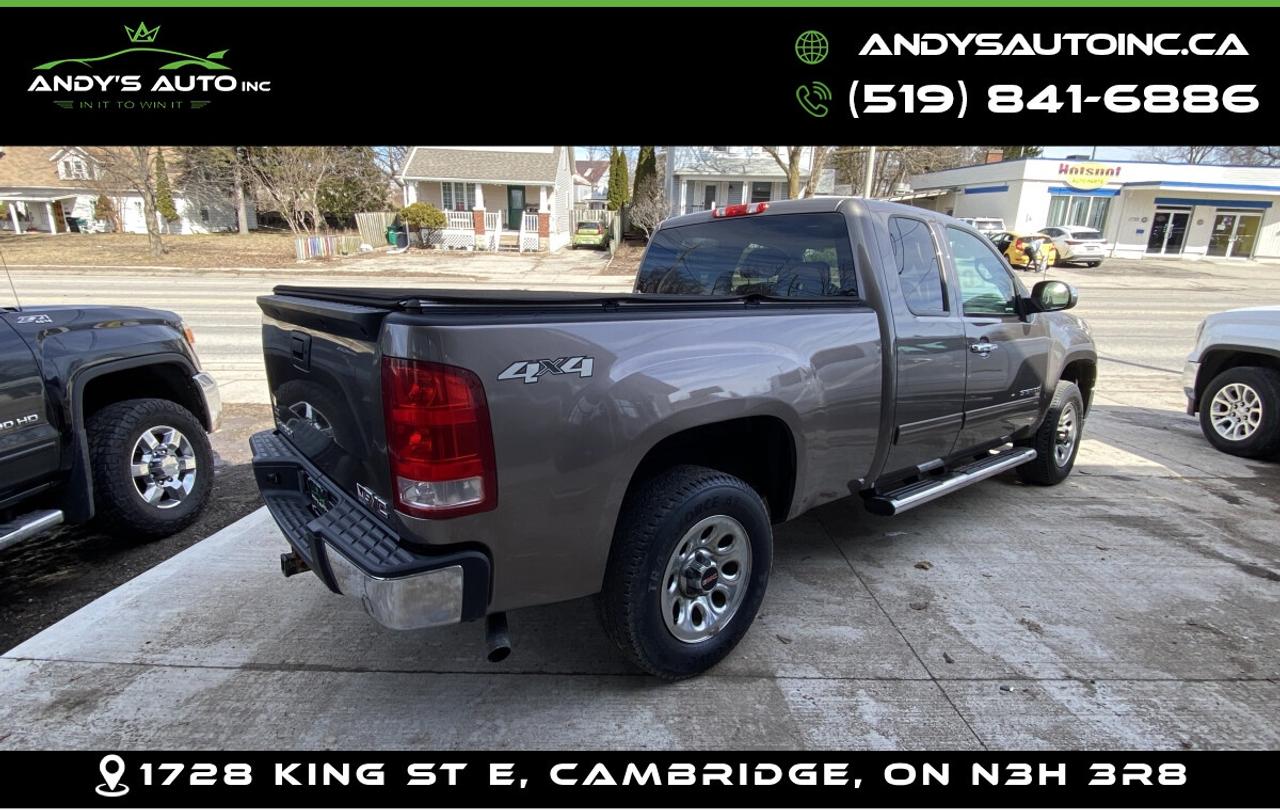 2012 GMC Sierra 1500 SL ! 4x4 ! 4.8L ! ONE OWNER ! NO ACCIDENTS ! LOW K Photo3