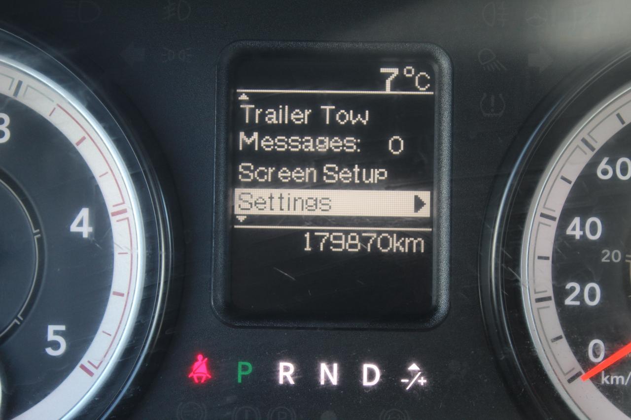 2016 RAM 5500 Versalift  Service Bucket Photo