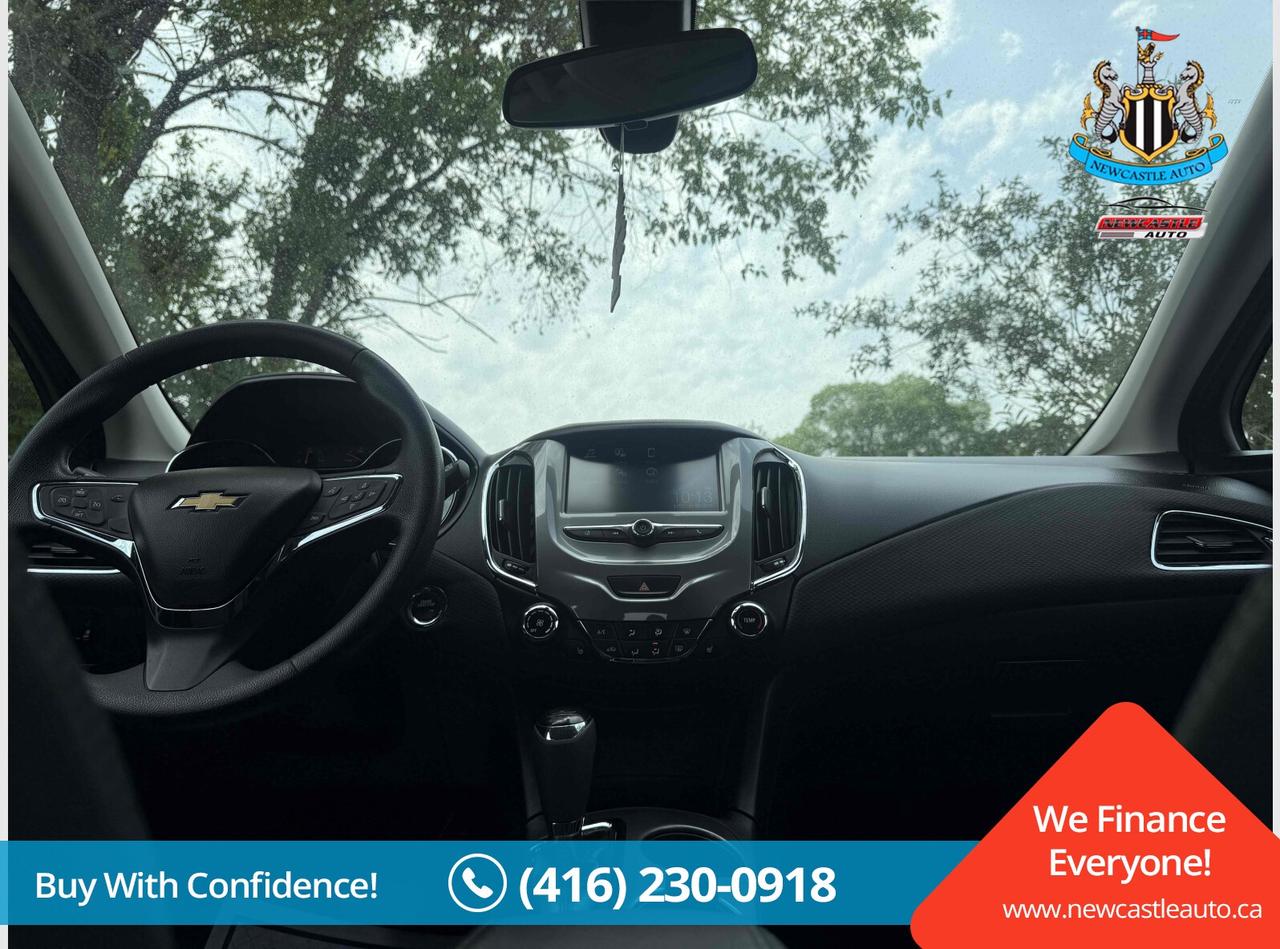 2018 Chevrolet Cruze LT DIESEL Photo