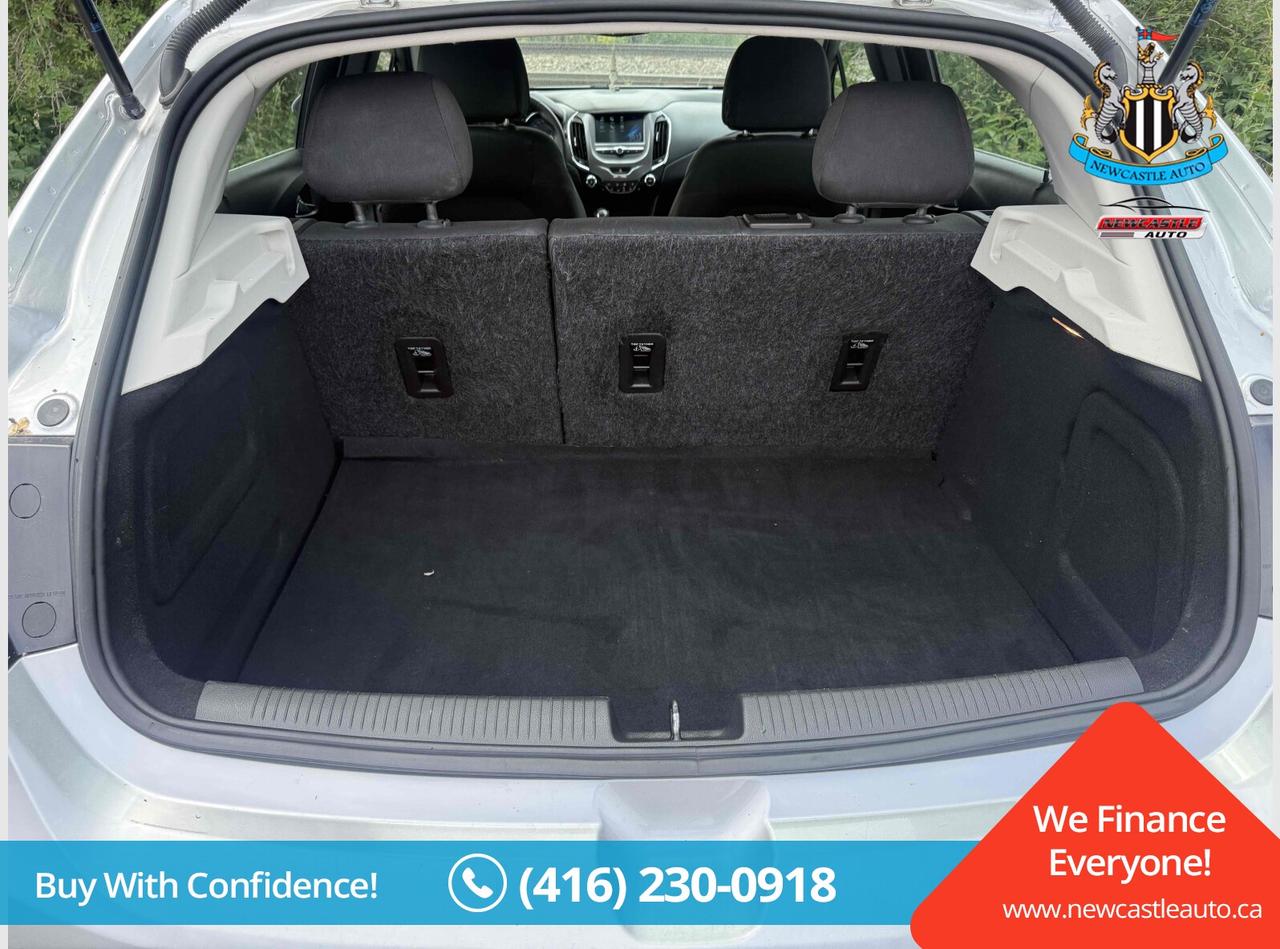 2018 Chevrolet Cruze LT DIESEL Photo