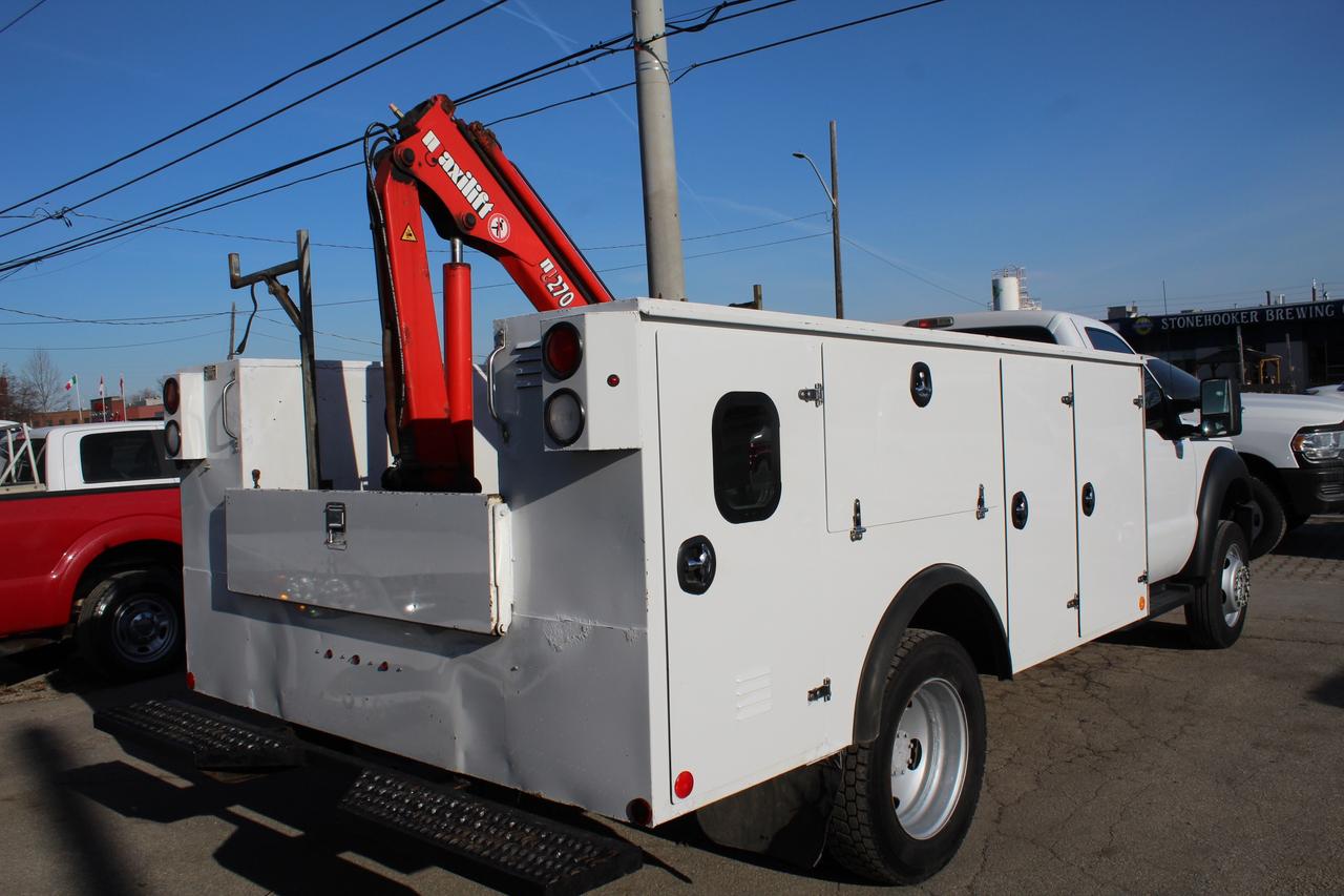 2015 Ford F-550 Super Duty Chassis XL Crane 165 Photo2