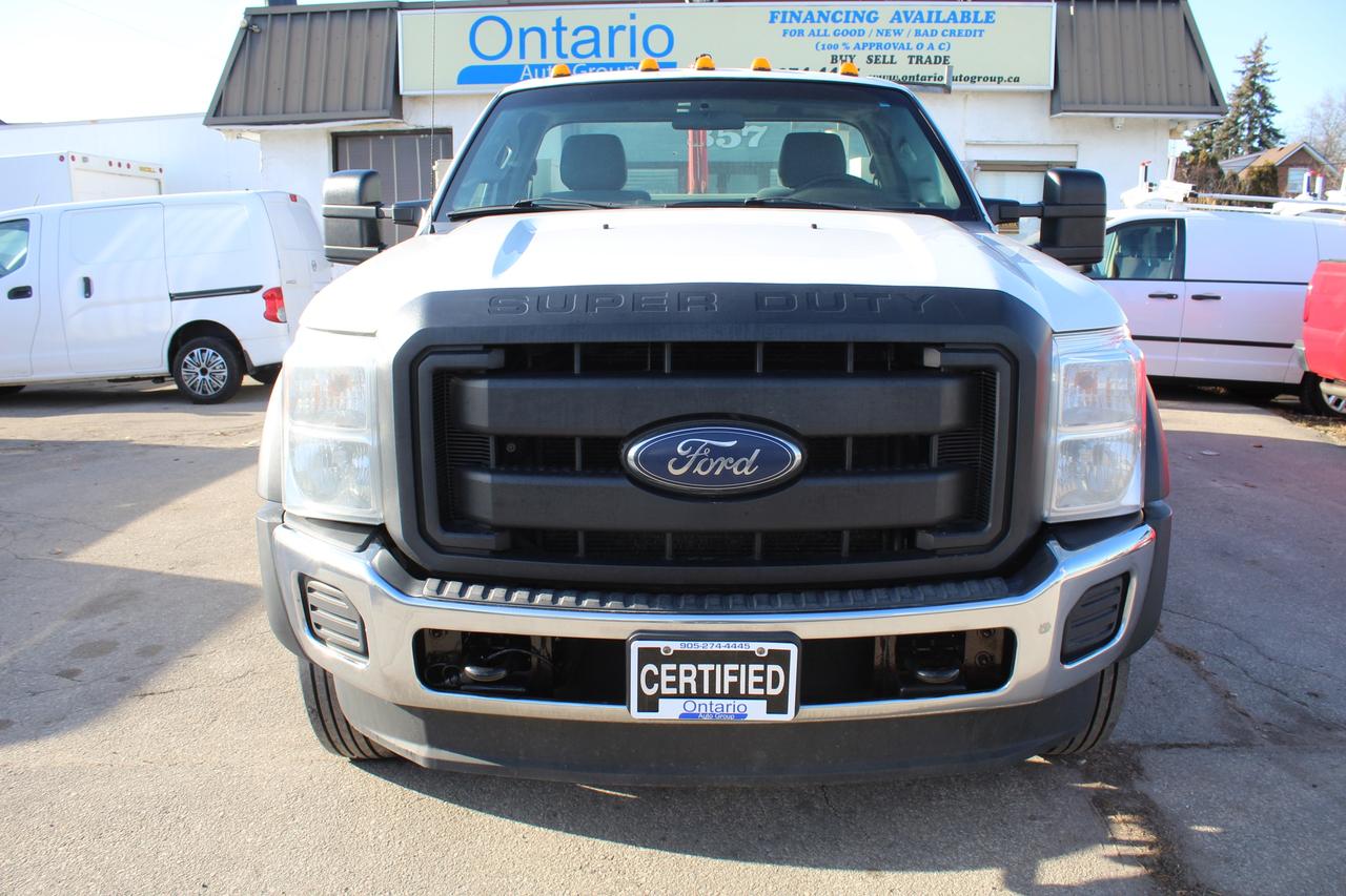 2015 Ford F-550 Super Duty Chassis XL Crane 165 Photo