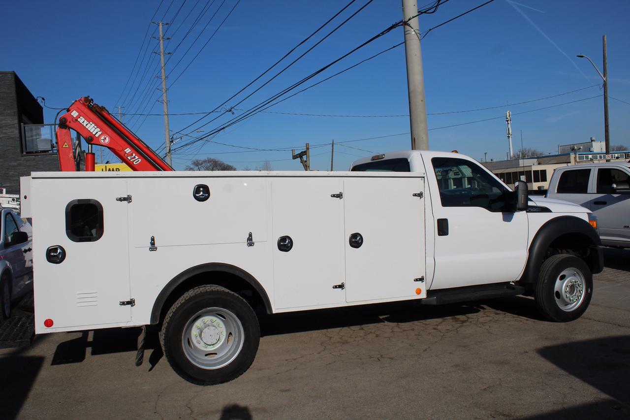 2015 Ford F-550 Super Duty Chassis XL Crane 165 Photo