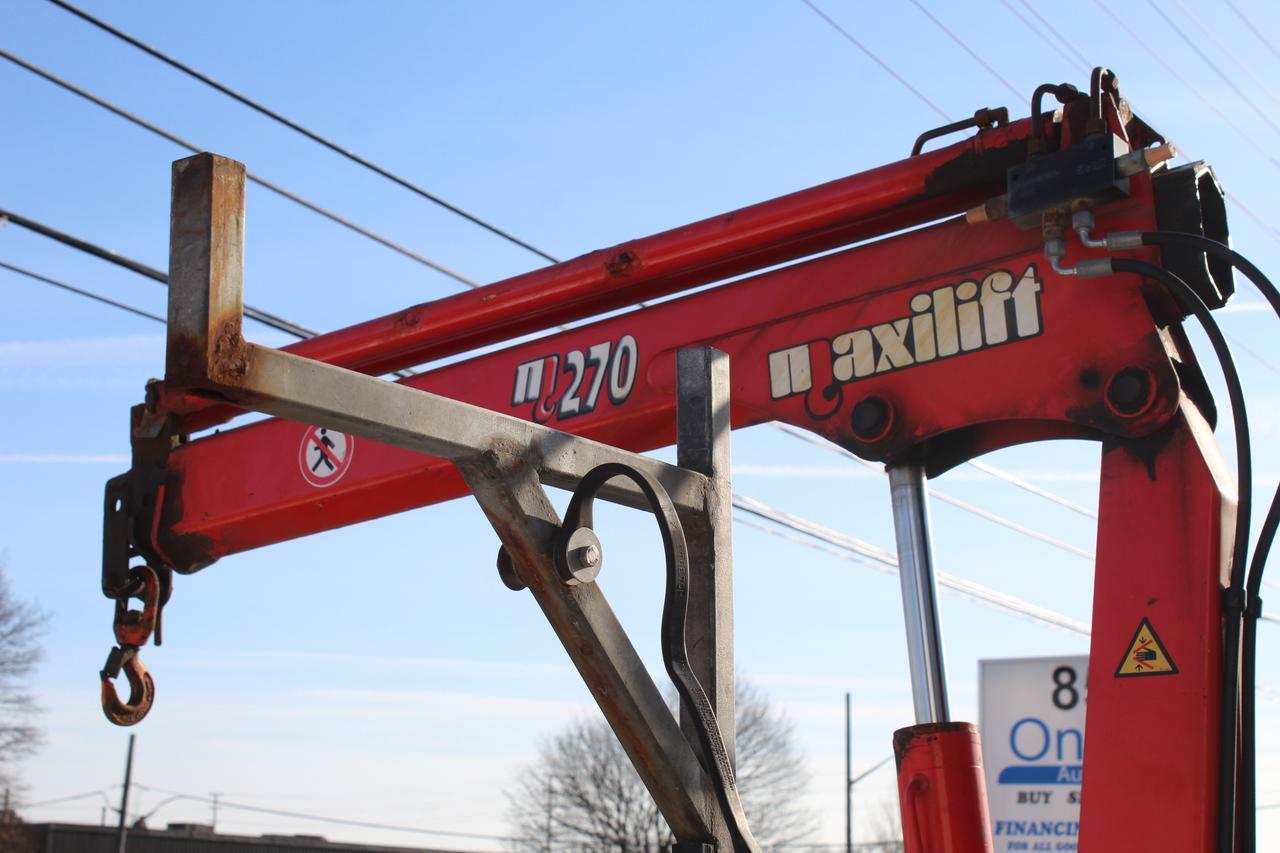 2015 Ford F-550 Super Duty Chassis XL Crane 165 Photo