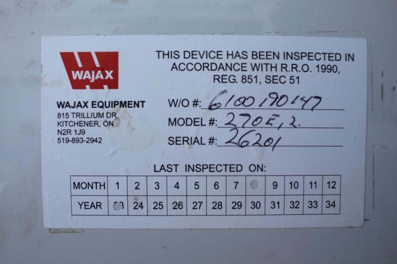 2015 Ford F-550 Super Duty Chassis XL Crane 165 Photo