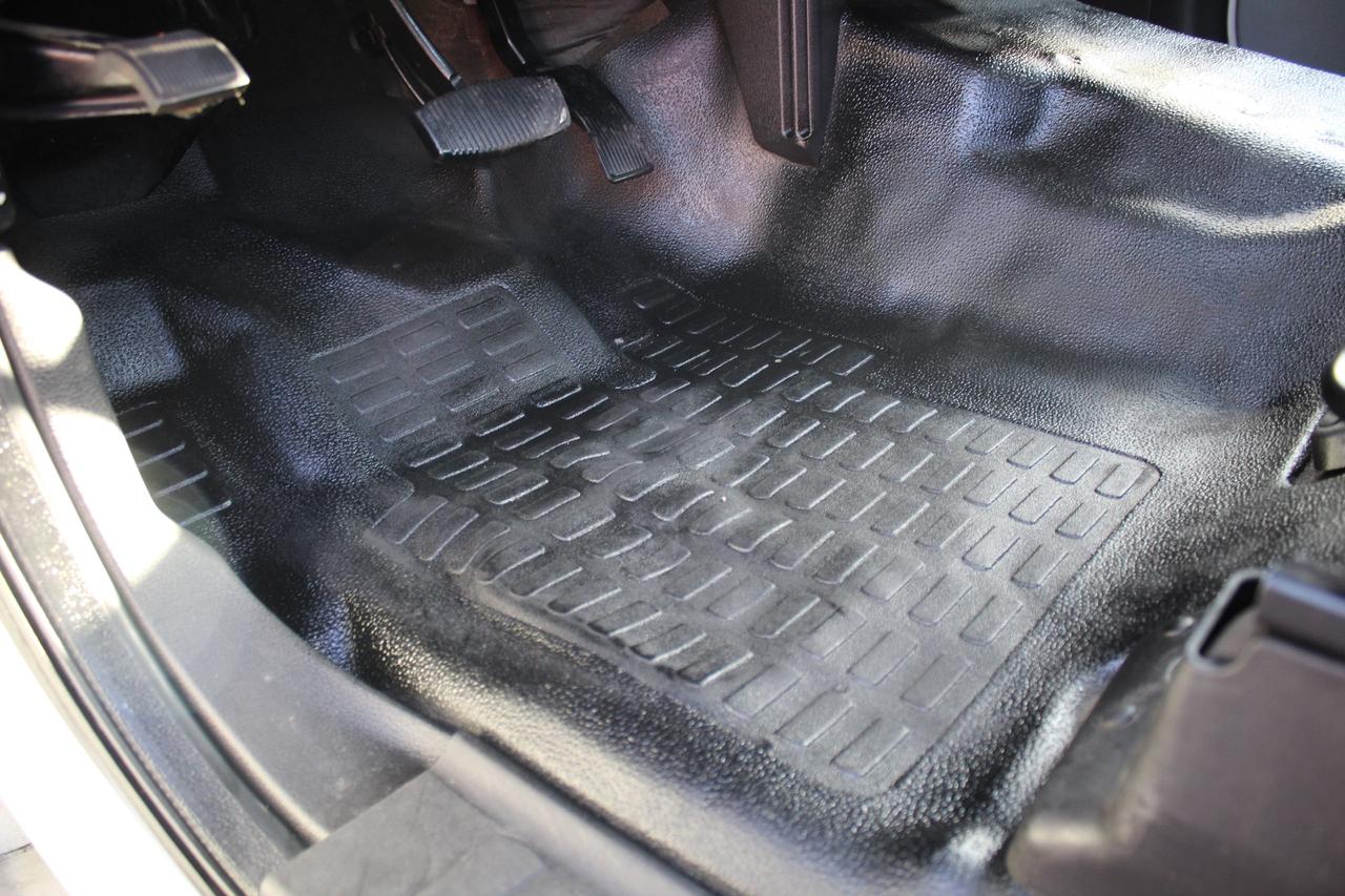 2015 Ford F-550 Super Duty Chassis XL Crane 165 Photo