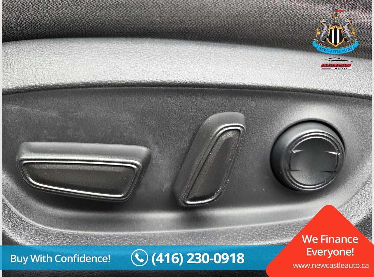 2019 Toyota Camry LE Photo4