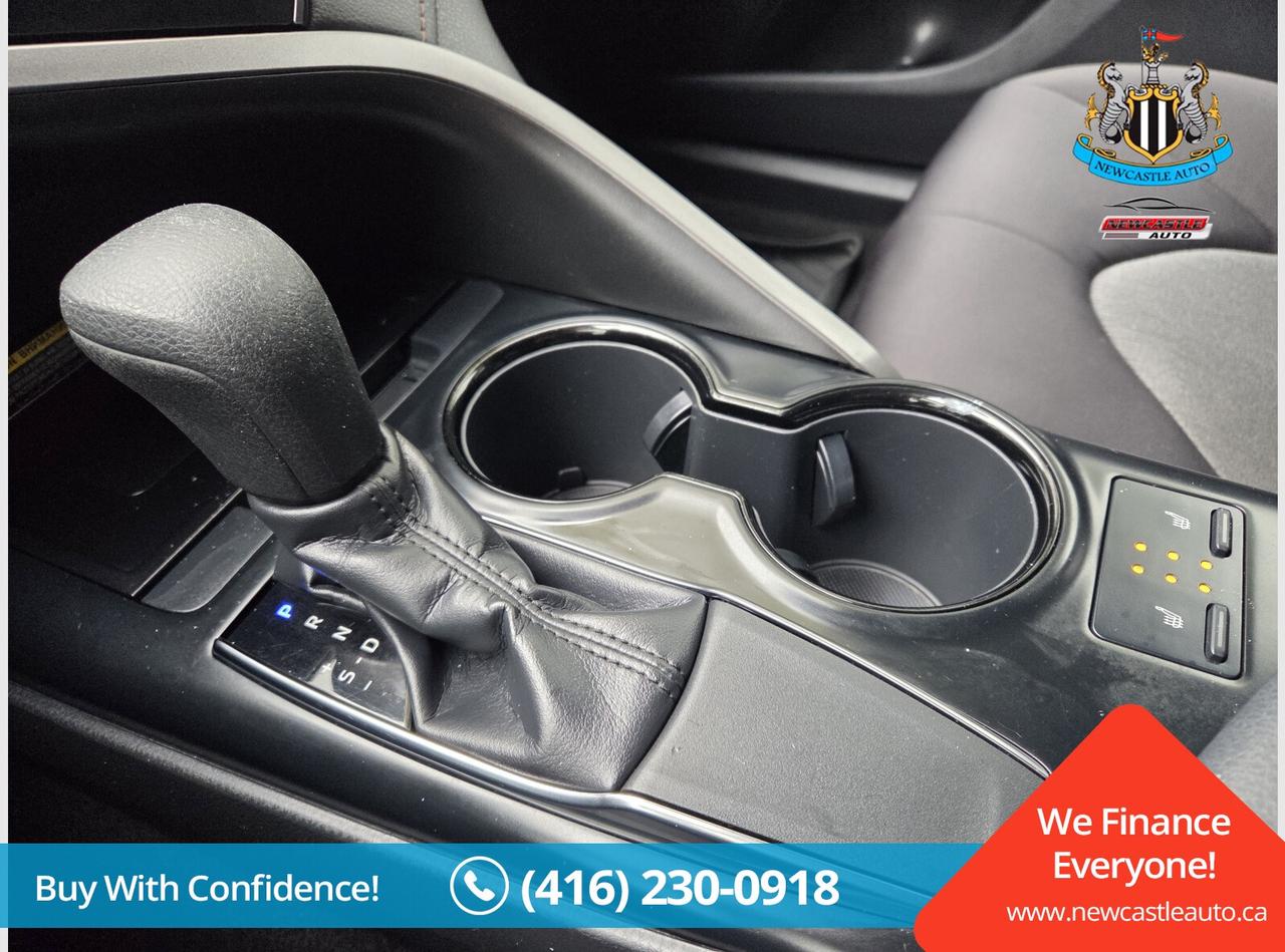 2019 Toyota Camry LE Photo