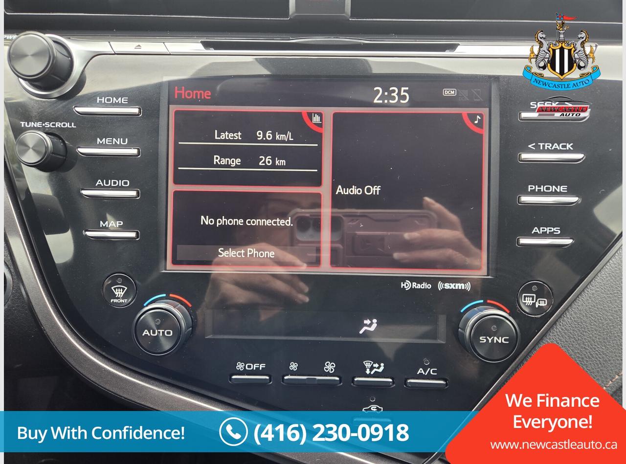 2019 Toyota Camry LE Photo