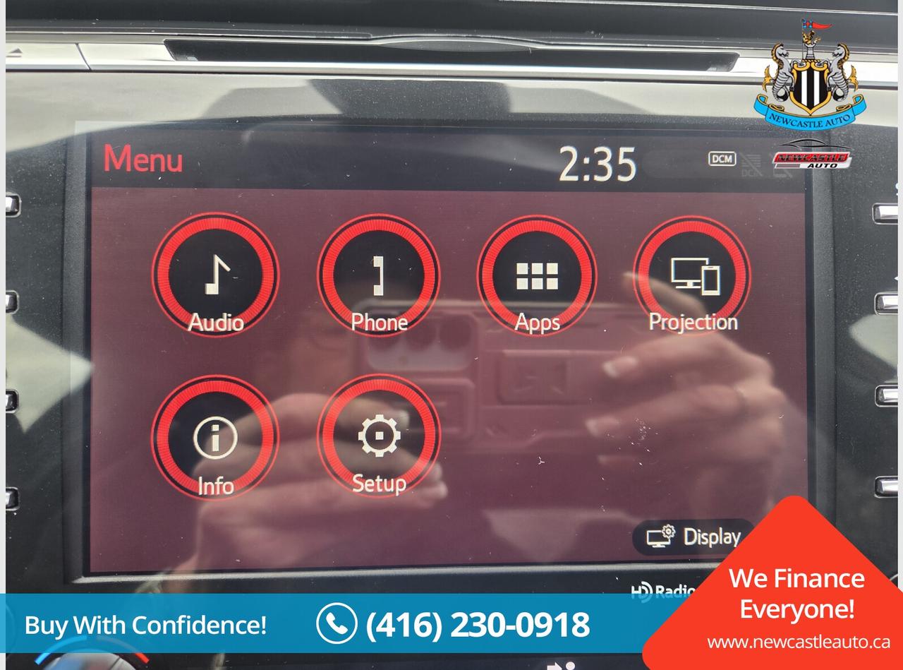 2019 Toyota Camry LE Photo