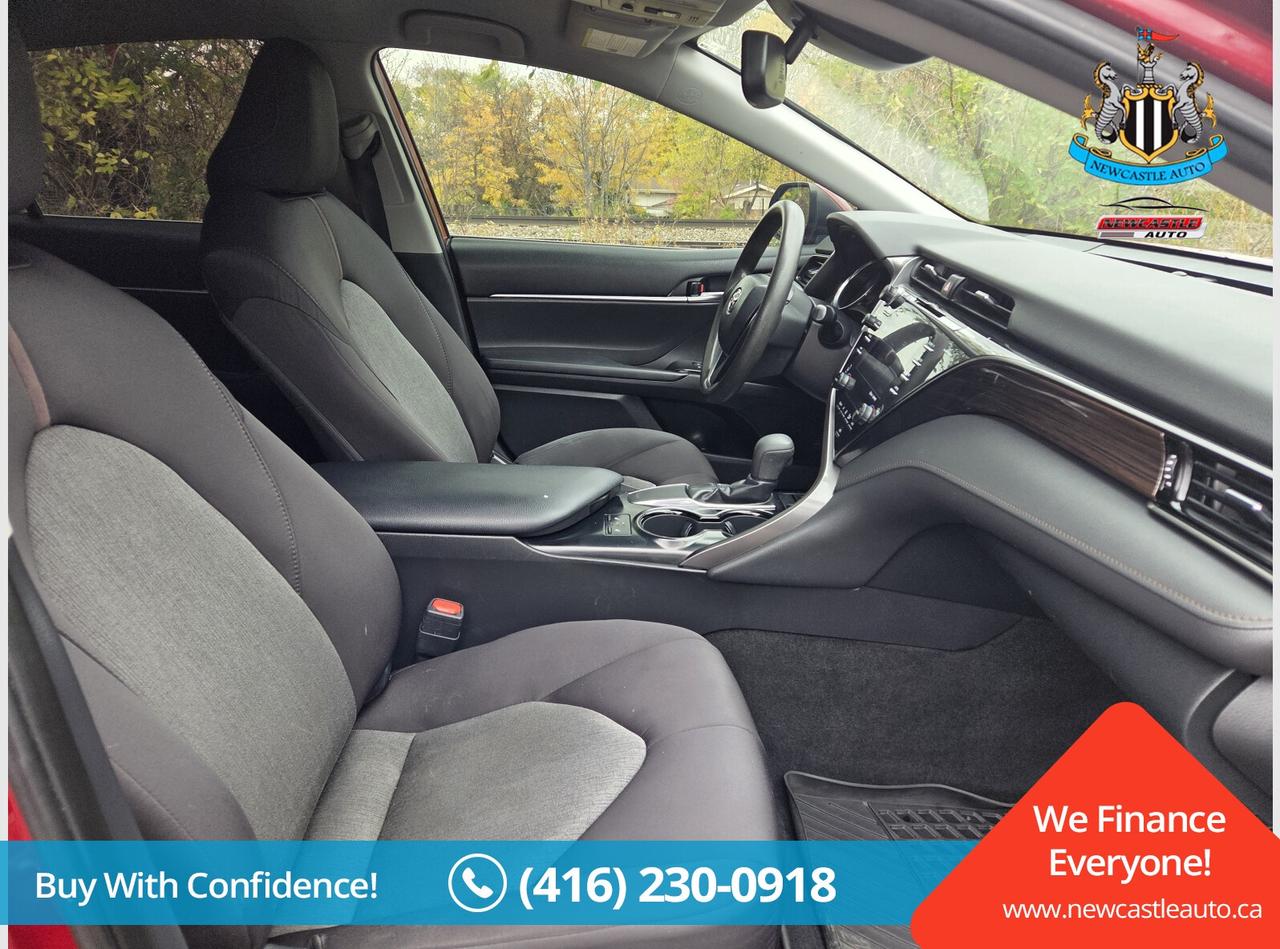 2019 Toyota Camry LE Photo