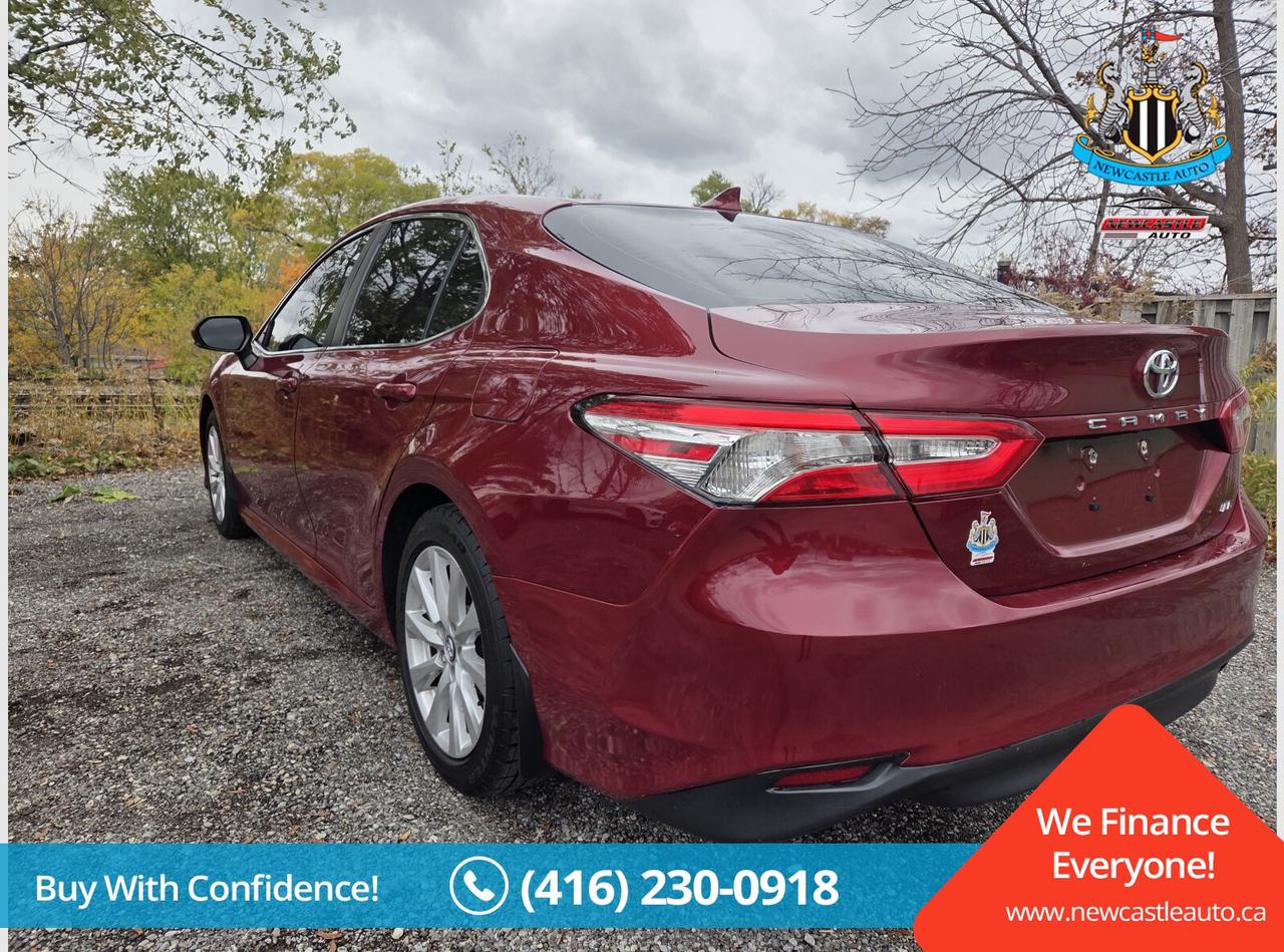 2019 Toyota Camry LE Photo