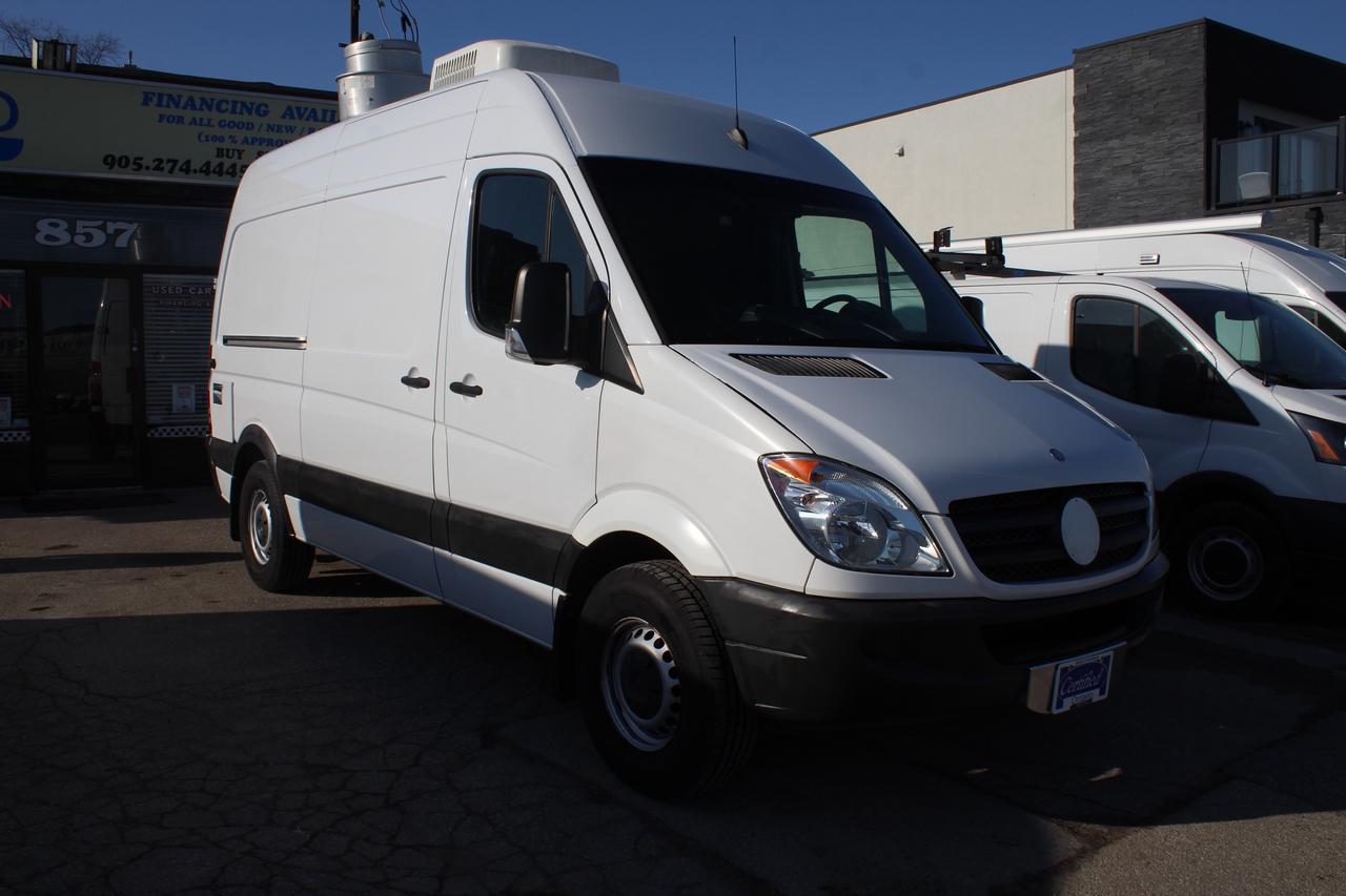 2010 Mercedes-Benz Sprinter 2500 FOOD Mobile Kitchen Photo4