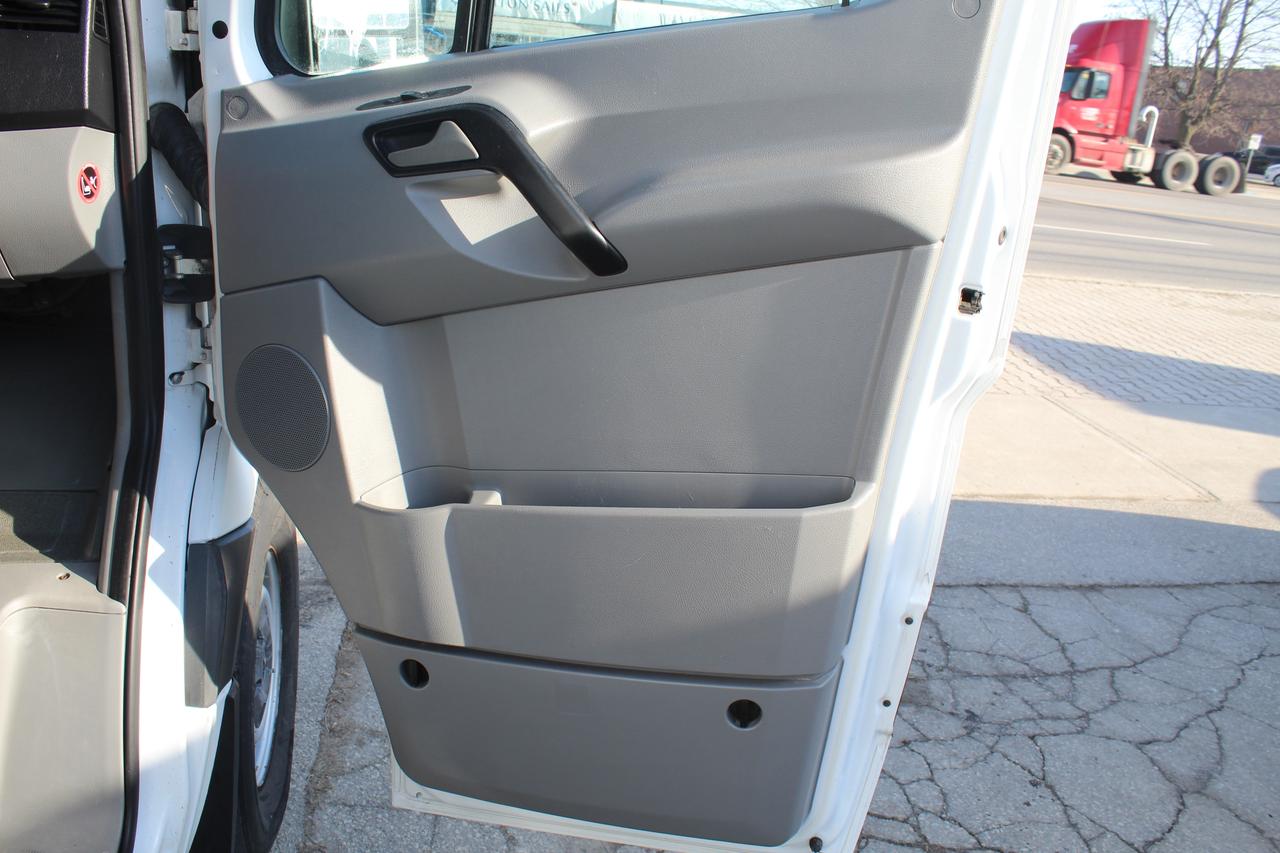 2010 Mercedes-Benz Sprinter 2500 FOOD Mobile Kitchen Photo