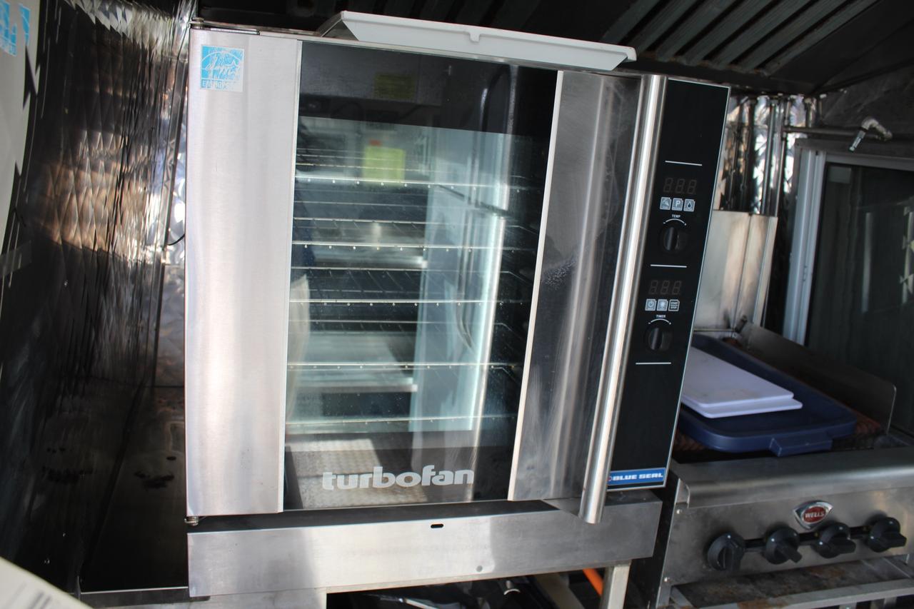 2010 Mercedes-Benz Sprinter 2500 FOOD Mobile Kitchen Photo