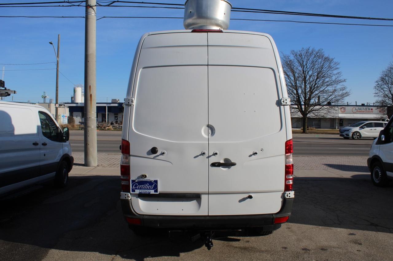 2010 Mercedes-Benz Sprinter 2500 Food Truck Photo