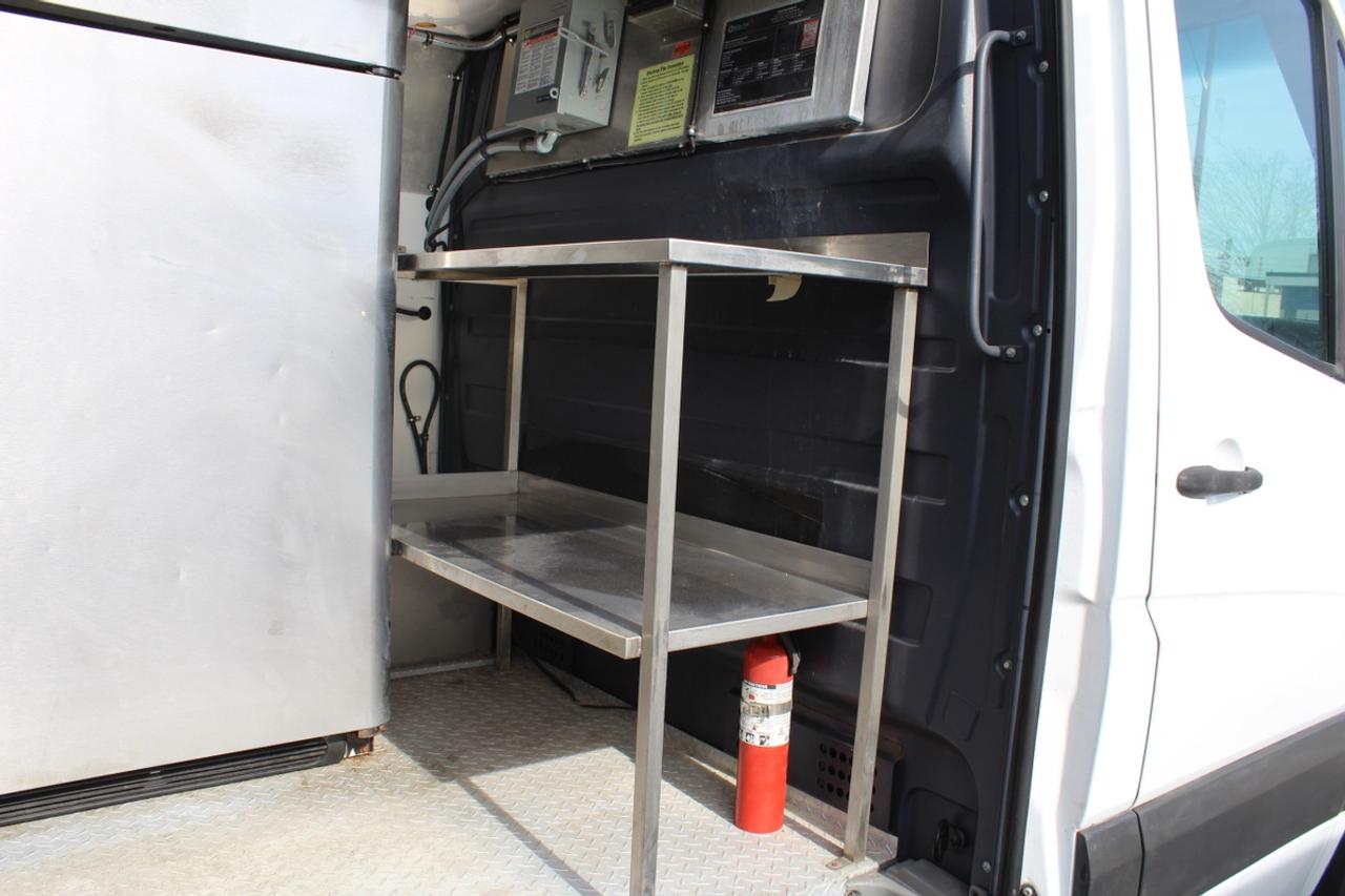 2010 Mercedes-Benz Sprinter 2500 Food Truck Photo