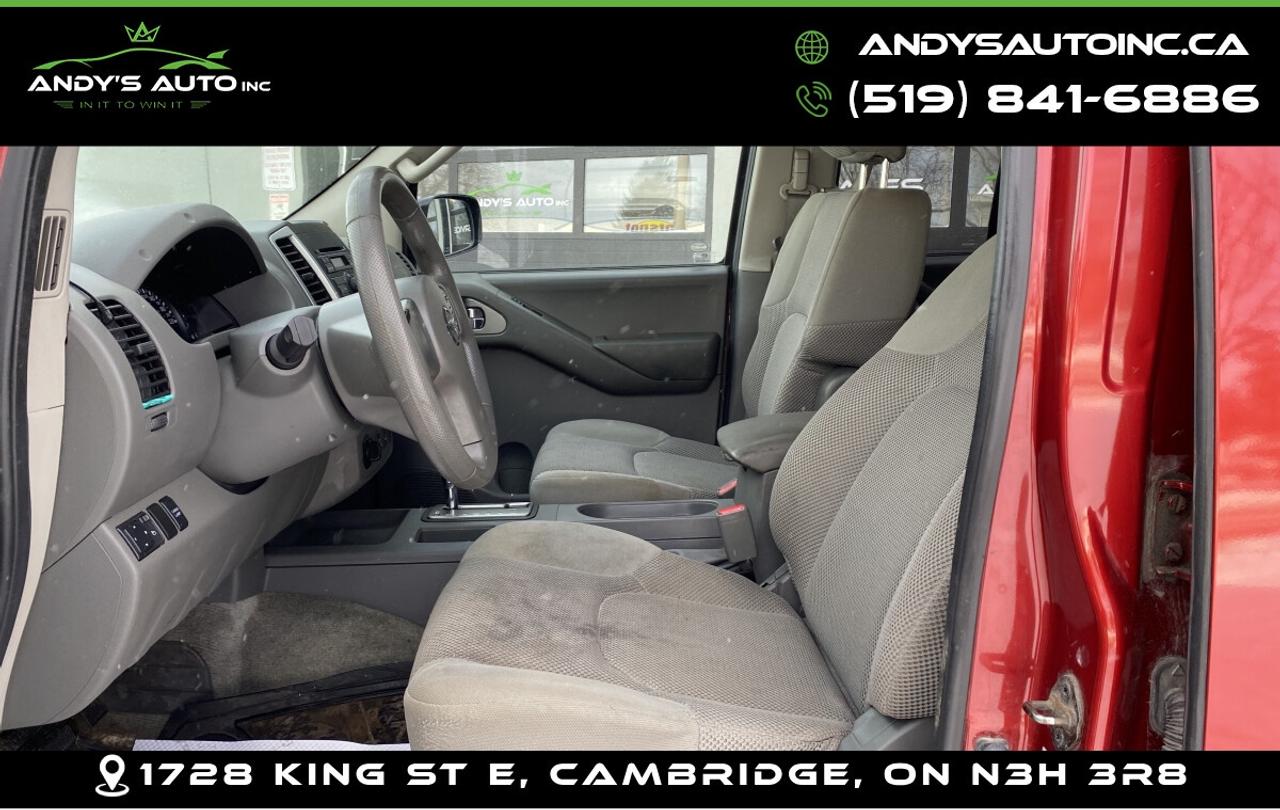 2012 Nissan Frontier SV ! CREW ! 4X4 ! NO ACCIDENTS Photo