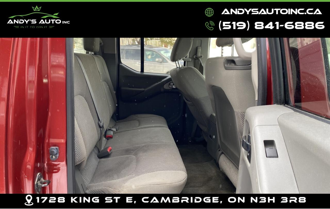 2012 Nissan Frontier SV ! CREW ! 4X4 ! NO ACCIDENTS Photo