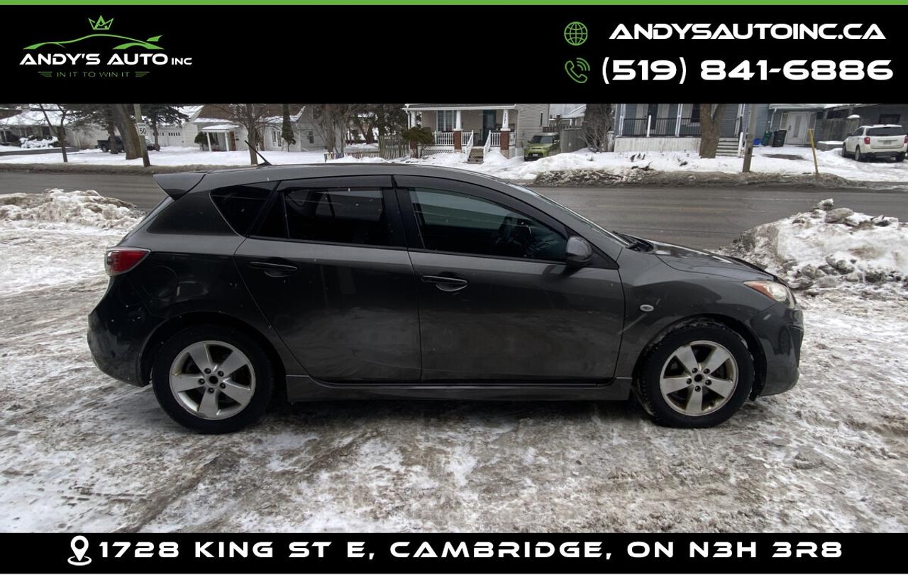 2010 Mazda MAZDA3 GS HATCHBACK ! AUTO ! NO ACCIDENTS ! 2.5L Photo3