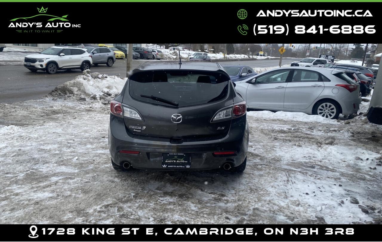 2010 Mazda MAZDA3 GS HATCHBACK ! AUTO ! NO ACCIDENTS ! 2.5L Photo