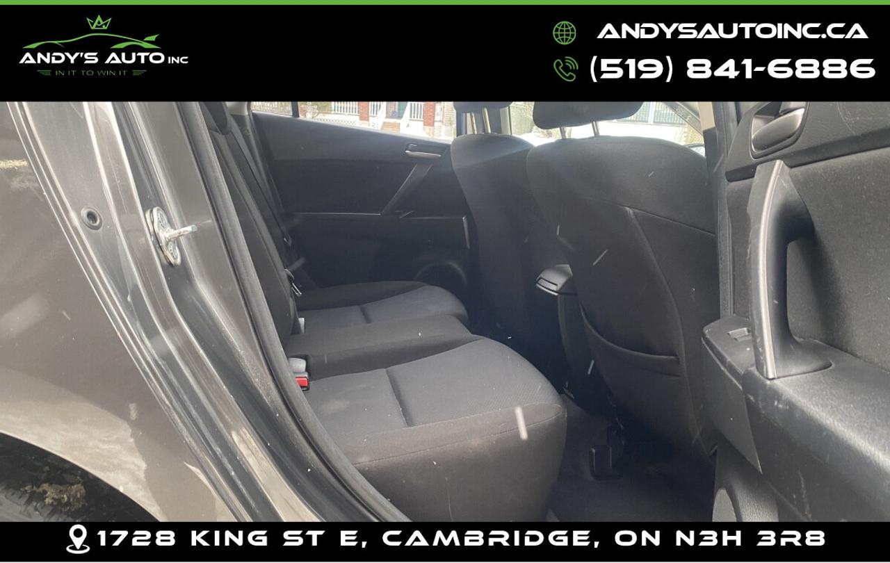 2010 Mazda MAZDA3 GS HATCHBACK ! AUTO ! NO ACCIDENTS ! 2.5L Photo