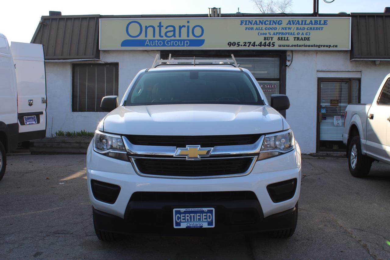 2019 Chevrolet Colorado Work Truck Back Cam Leatherette seats Pwr seat Photo2
