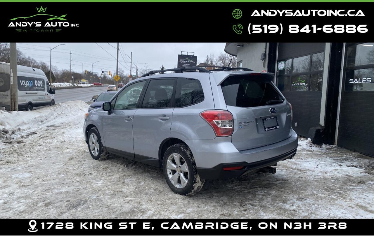 2015 Subaru Forester Limited ! AWD ! SUNROOF ! NO ACCIDENTS ! Photo4