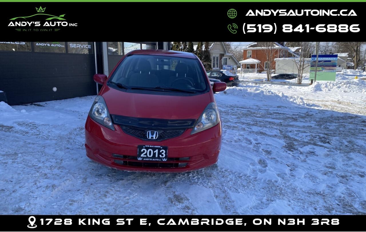 2013 Honda Fit LX ! NO ACCIDENTS ! AUTO ! A/C Photo