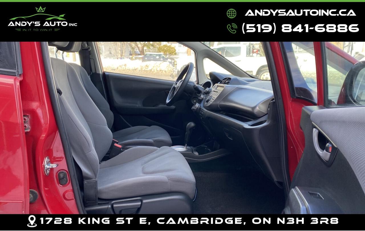 2013 Honda Fit LX ! NO ACCIDENTS ! AUTO ! A/C Photo