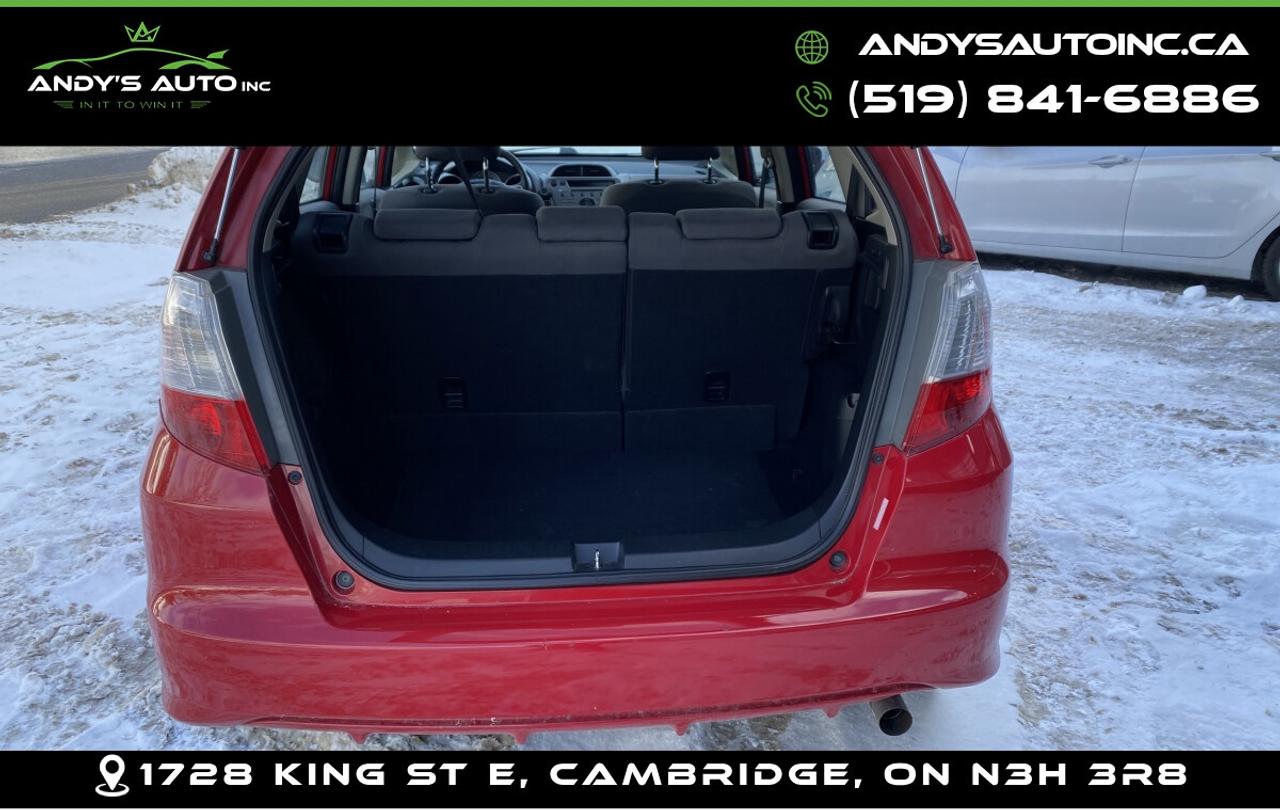 2013 Honda Fit LX ! NO ACCIDENTS ! AUTO ! A/C Photo