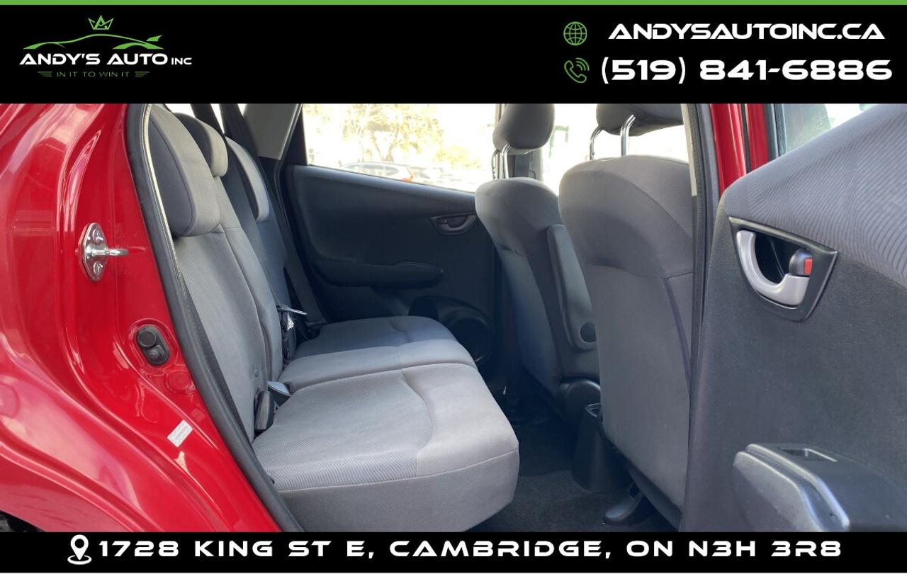 2013 Honda Fit LX ! NO ACCIDENTS ! AUTO ! A/C Photo