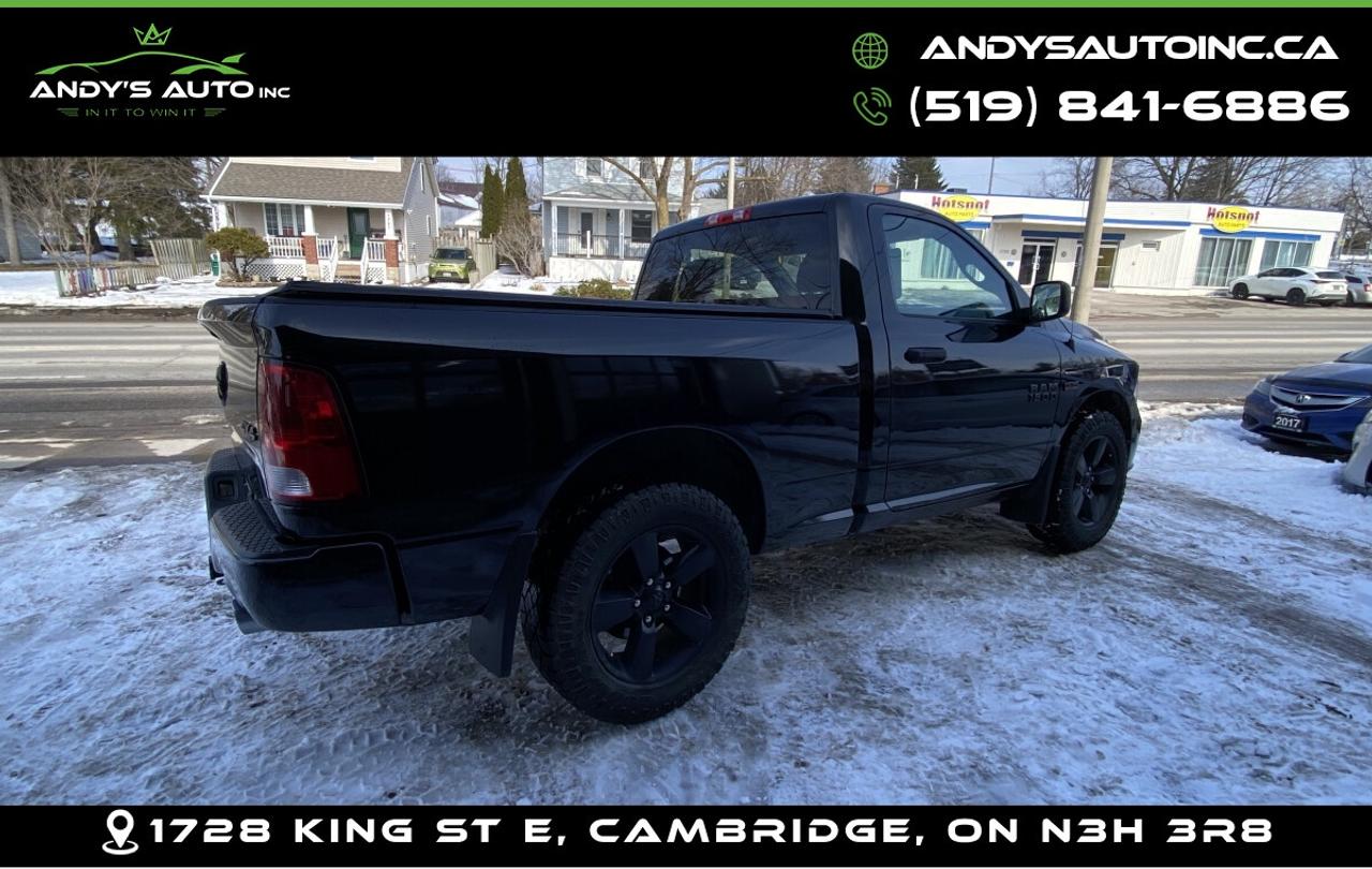 2016 RAM 1500 EXPRESS ! REG CAB ! SHORT BOX ! 5.7L ! 4X4 Photo