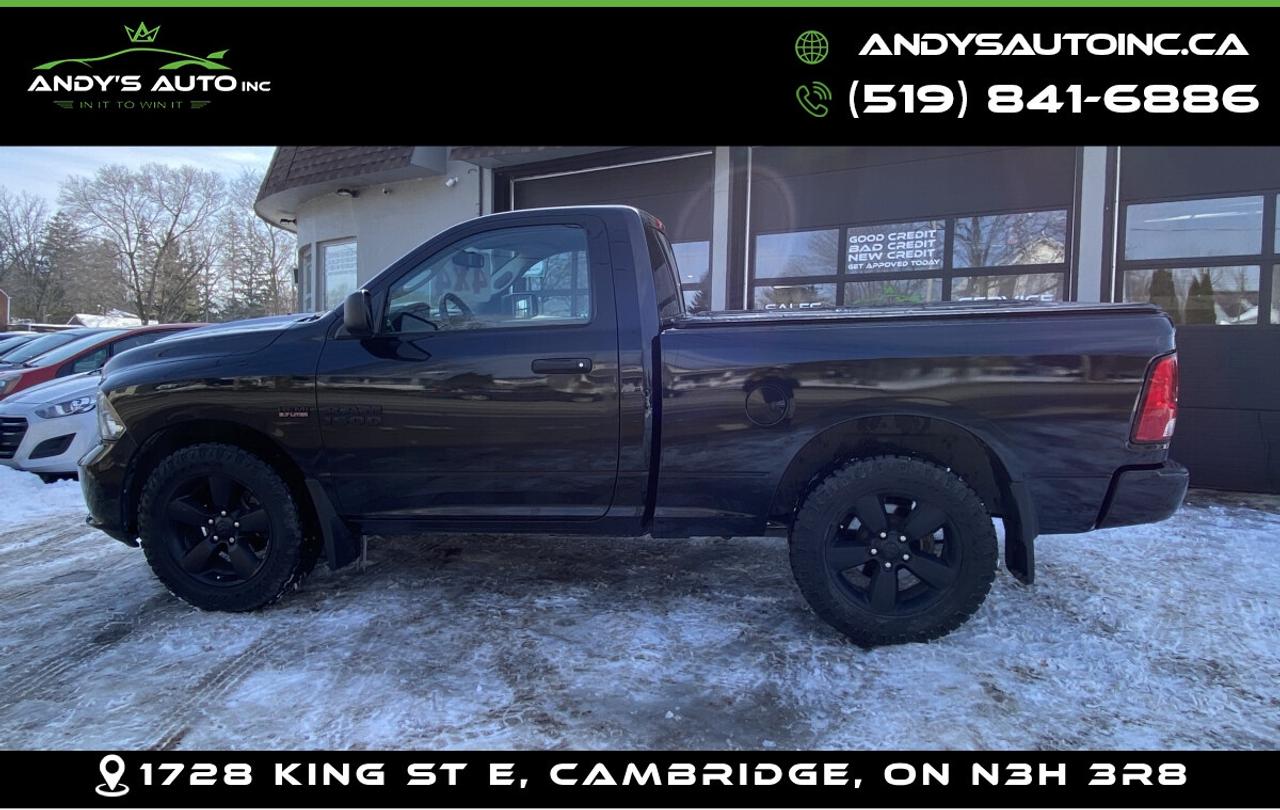 2016 RAM 1500 EXPRESS ! REG CAB ! SHORT BOX ! 5.7L ! 4X4 Photo